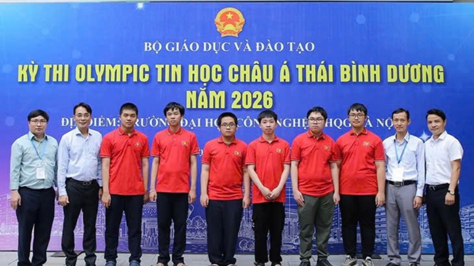 Vietnamese students shine with two golds at Asia-Pacific Informatics Olympiad